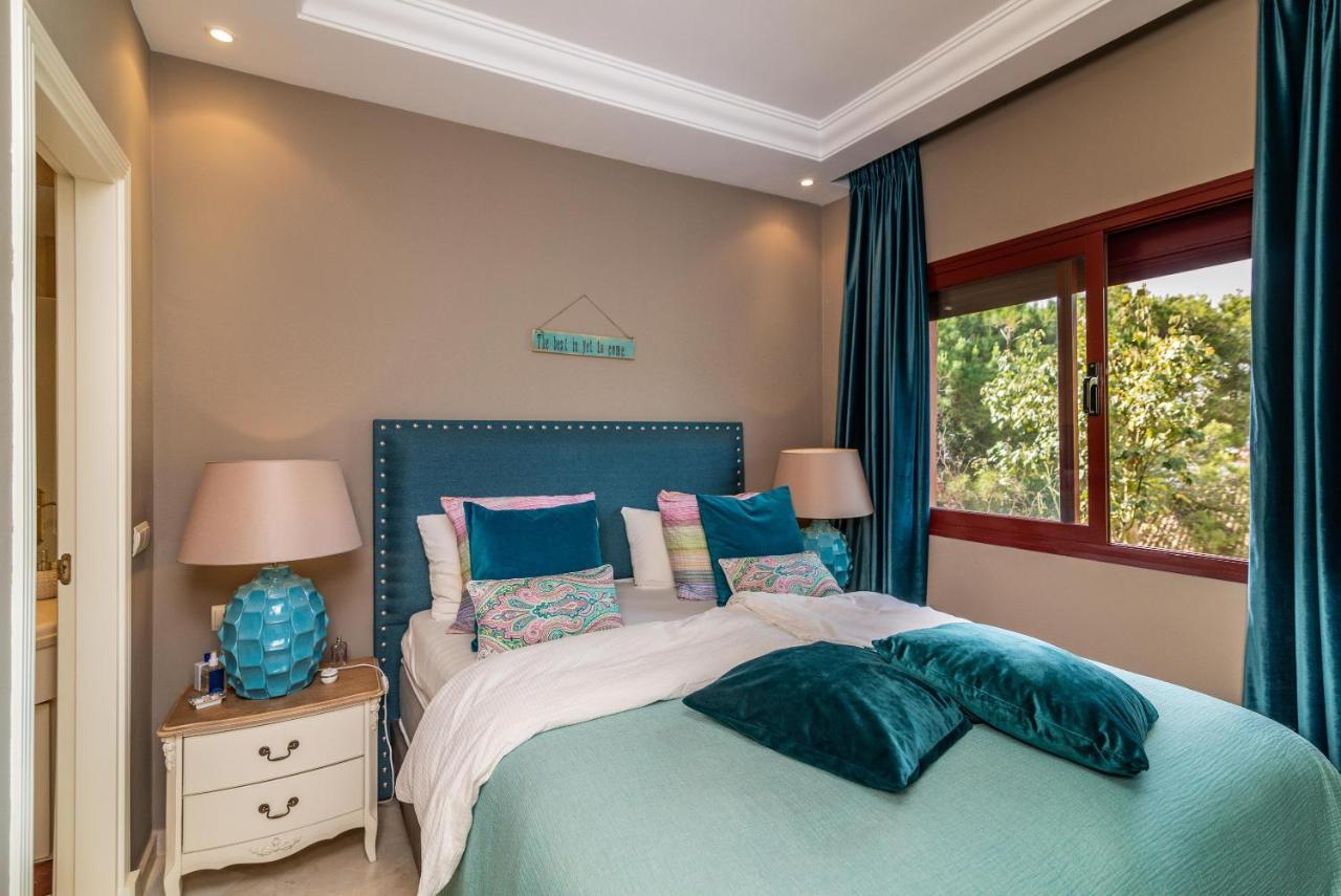 Boutique Penthouse Elviria Beachsid Apartemen